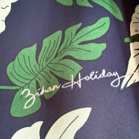 Buenos Ninos Tropical Polyester Blouse V Neck - Picture 6 of 11